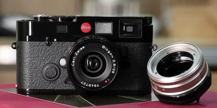 새로운 Contax G28/2.8 Biogon 렌즈를 위한 라이카 M 마운트 변환 키트 출시 라이카 M 마운트용 콘탁스렌즈 변환 키트