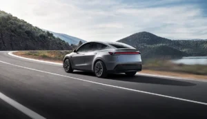 테슬라의 풀 셀프 드라이빙(FSD), 유럽으로 확장되고 있다 19 Tesla FSD Car
