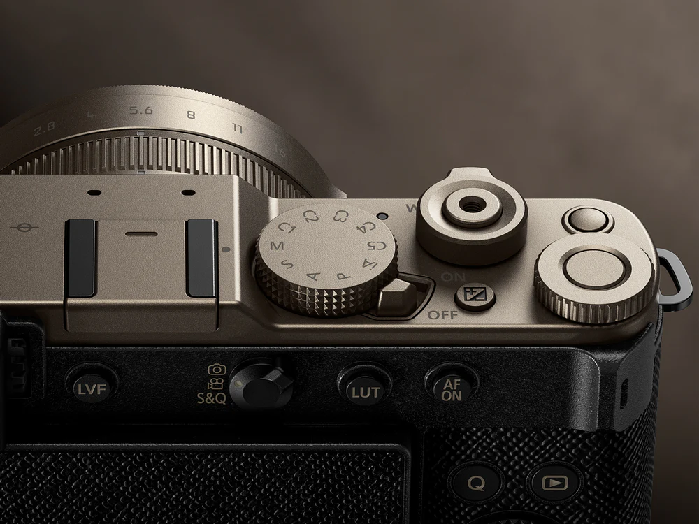 파나소닉, 25주년을 기념하여 새로운 LUMIX L10 카메라 발표 2 LUMIX L10