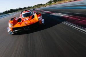 Genesis Magma Racing